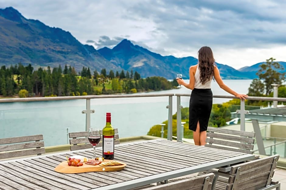 Oaks Queenstown Club Suites