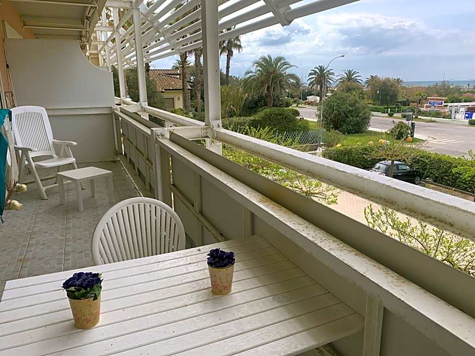 Casa sul mare- House on the sea- VERSILIA