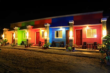 Baywalk Paradise Inn