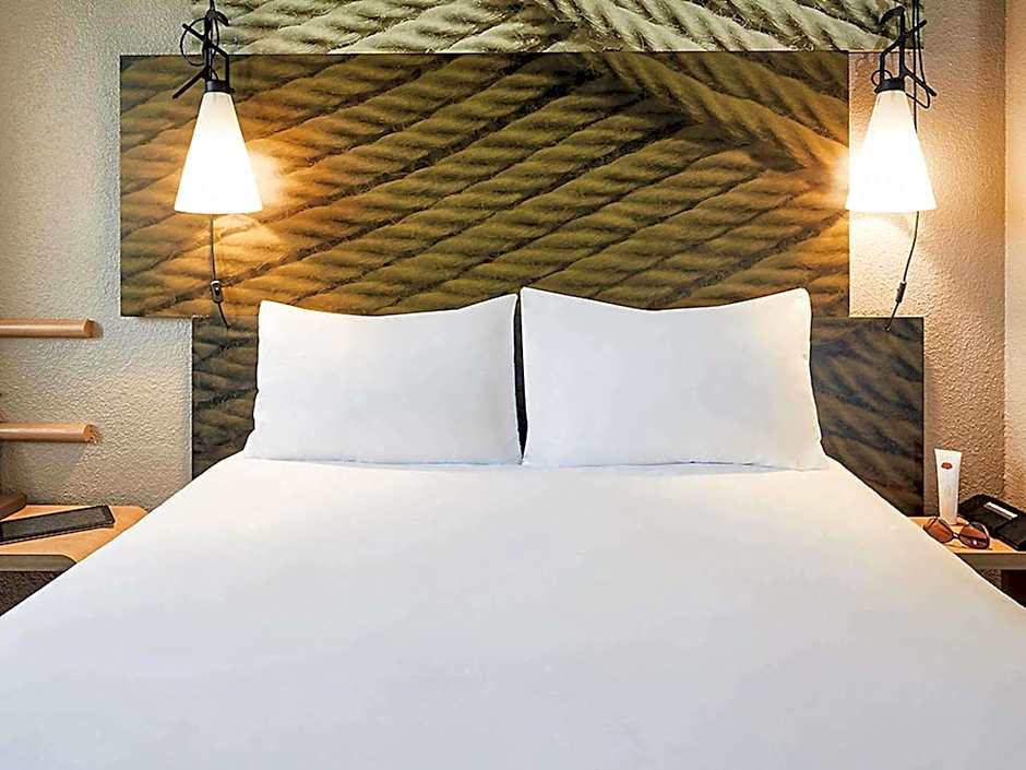 ibis Toulon La-Seyne