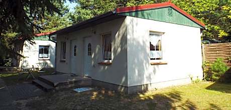 Economy Quadruple Room with Shared Bathroom