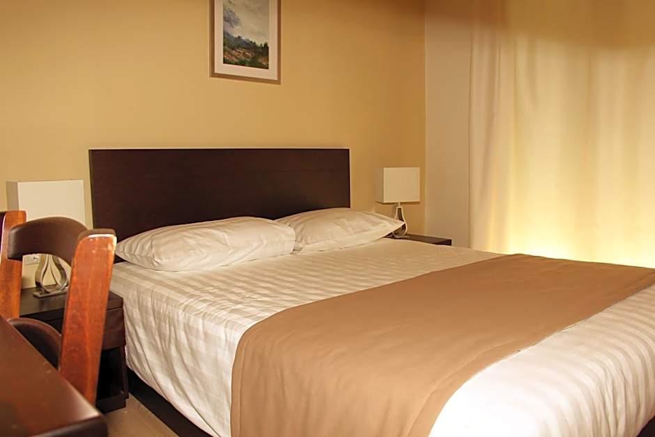 Rea Hotel