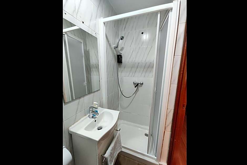 Hostal Cervantes