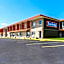 Travelodge by Wyndham Bloomington