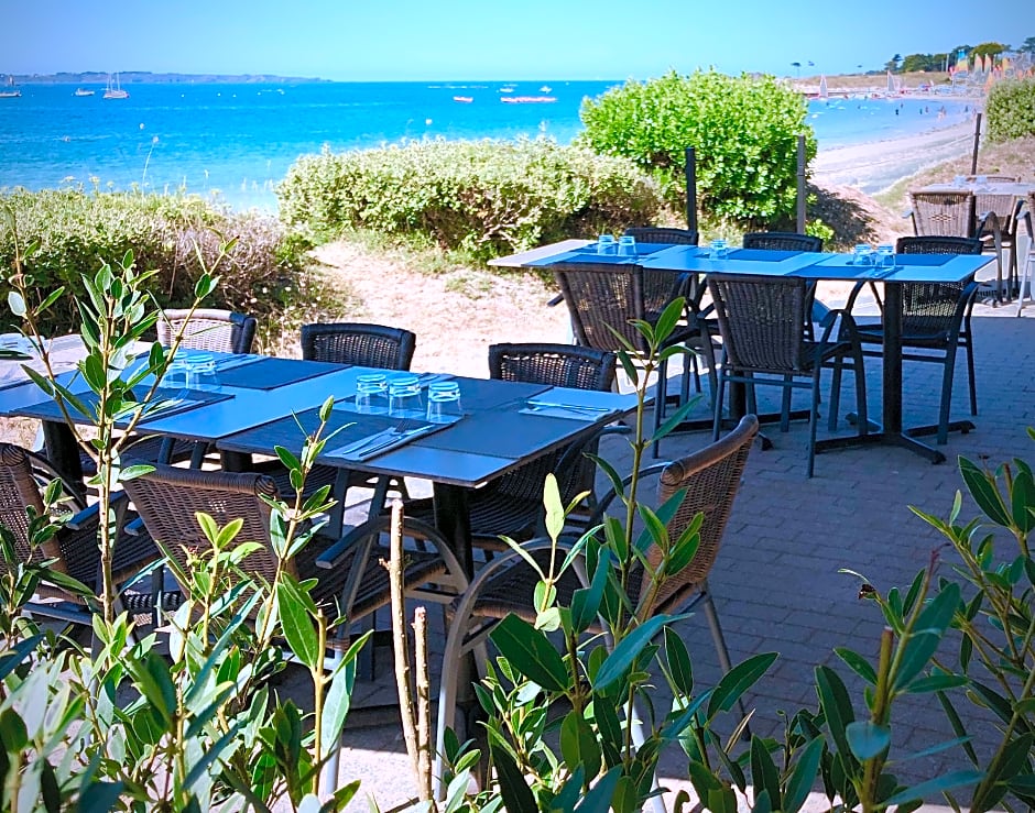 Logis Hotel & Restaurant Les Mouettes,Larmor Plage