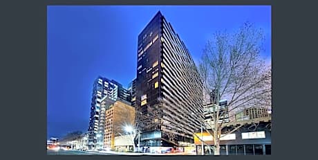 Aura on Flinders Serviced Apartments