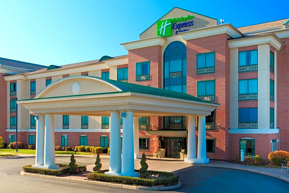 Holiday Inn Express Hotel & Suites Warwick-Providence Airport