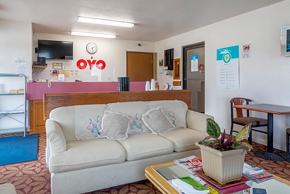 OYO Hotel Chesaning Route 52 & Hwy 57