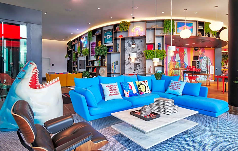 citizenM Miami Worldcenter