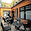 World Hostel - Old Town