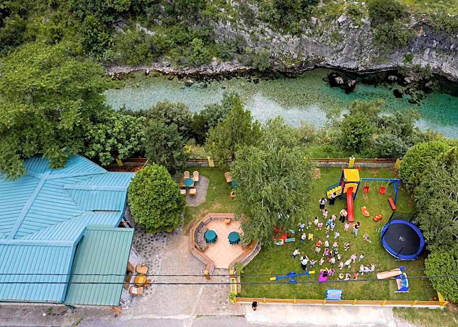 Hostel Izvor