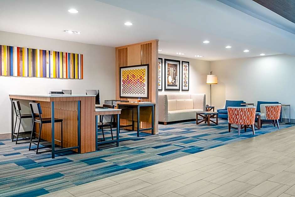Holiday Inn Express Hotel & Suites Tappahannock By IHG