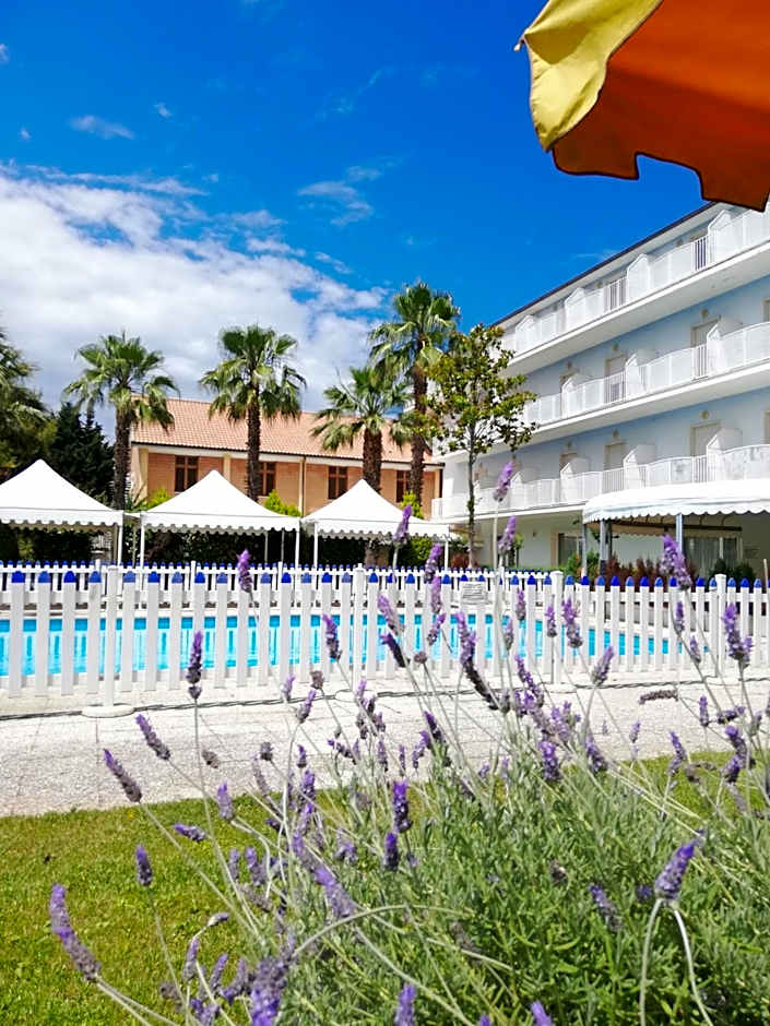 Centro Vacanze Domus M.G.