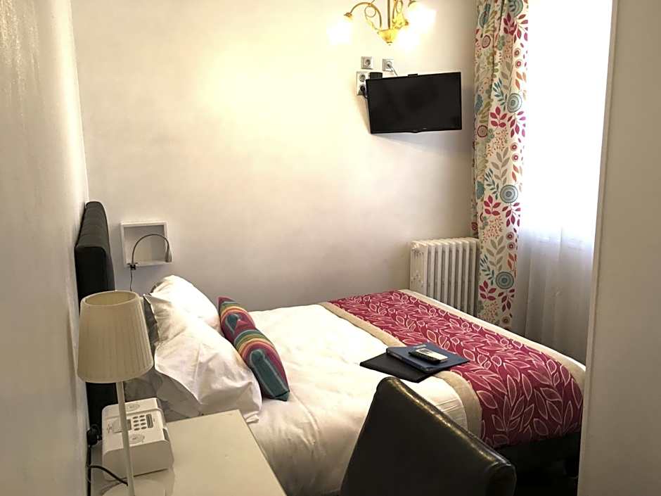 Hotel Cayrons Vence & St Paul de Vence
