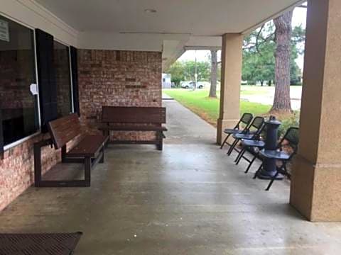 Americas Best Value Inn Caldwell