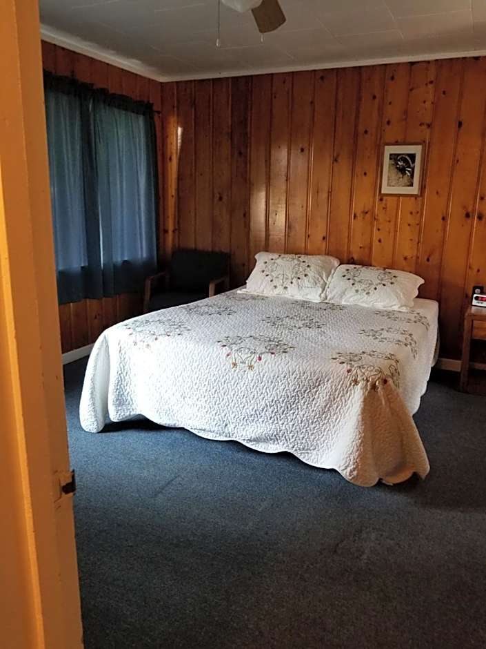 Little River Motel Saint Regis