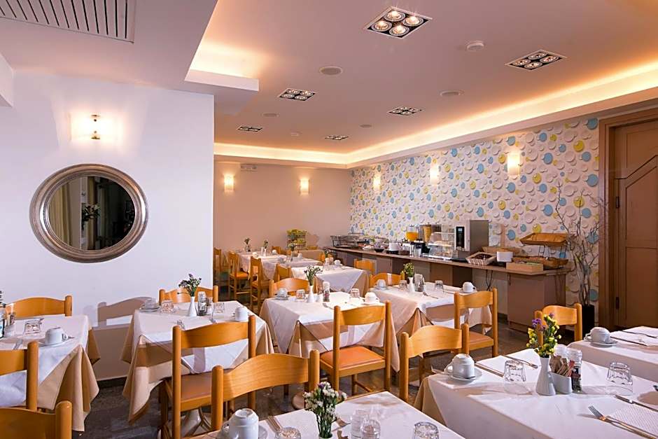 Panormo Beach Hotel