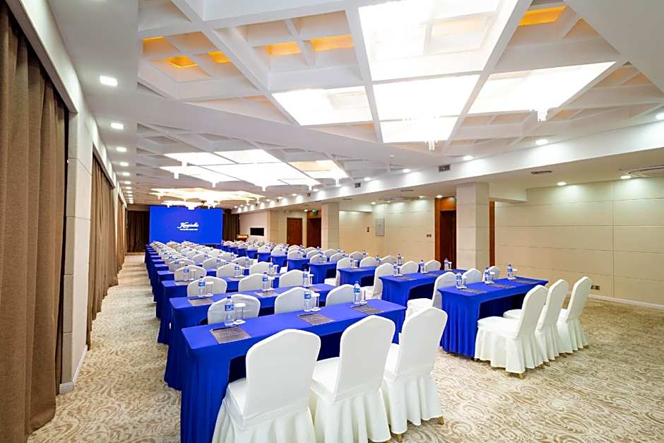 Kempinski Hotel Khan Palace