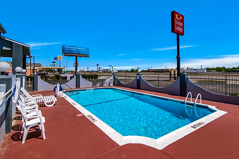 Econo Lodge Waco North I-35