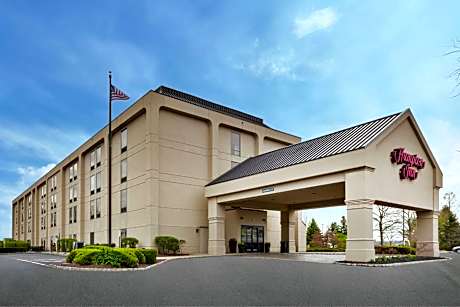 Hampton Inn By Hilton Clinton