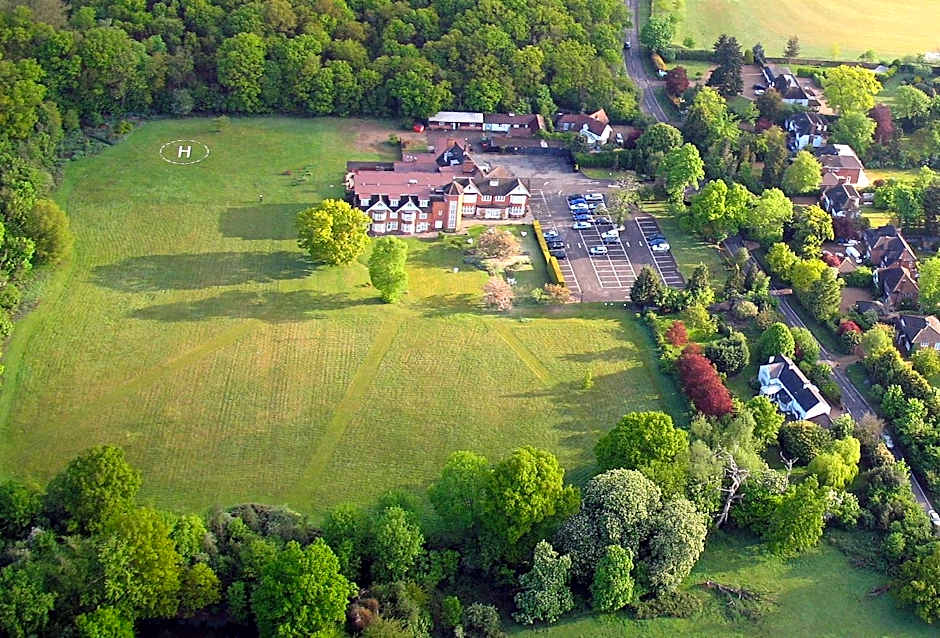 Grovefield House Hotel By Uno