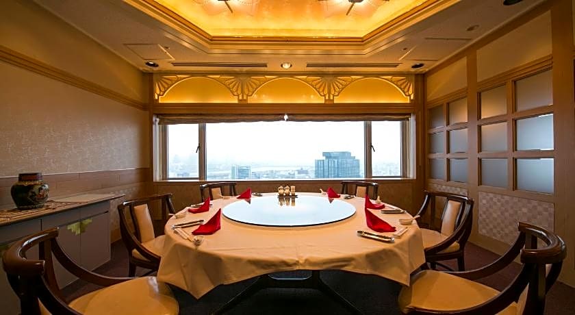 Shin Osaka Washington Hotel Plaza