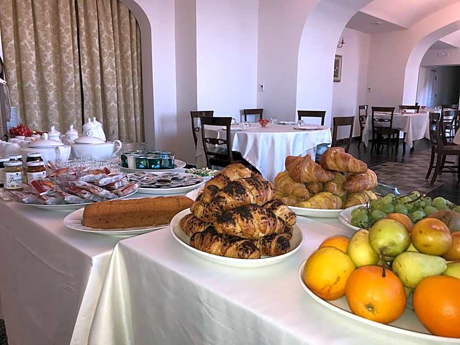 Palazzo Cestari Hotel