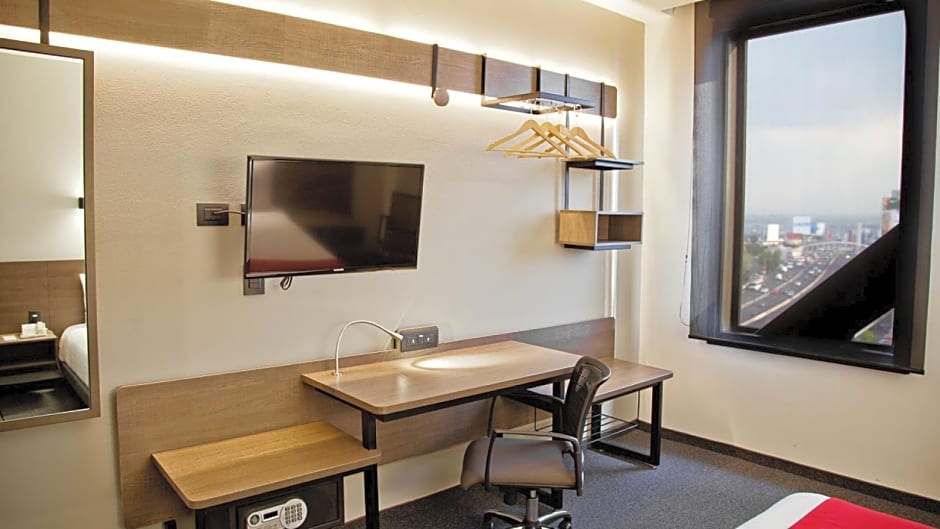 Holiday Inn Express Mexico City Satelite By IHG