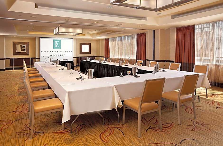 Embassy Suites by Hilton Washington DC Chevy Chase Pavilion