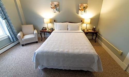 The New London Inn