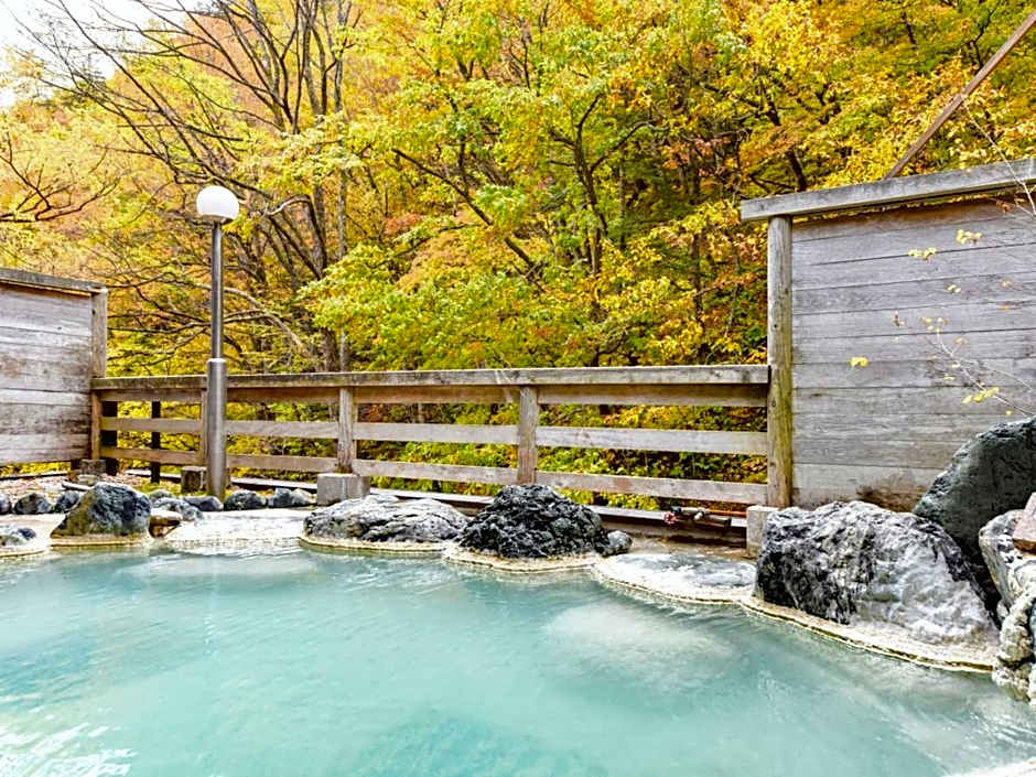 Shirahone Onsen Tsuruya Ryokan