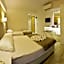 Maris Beach Hotel