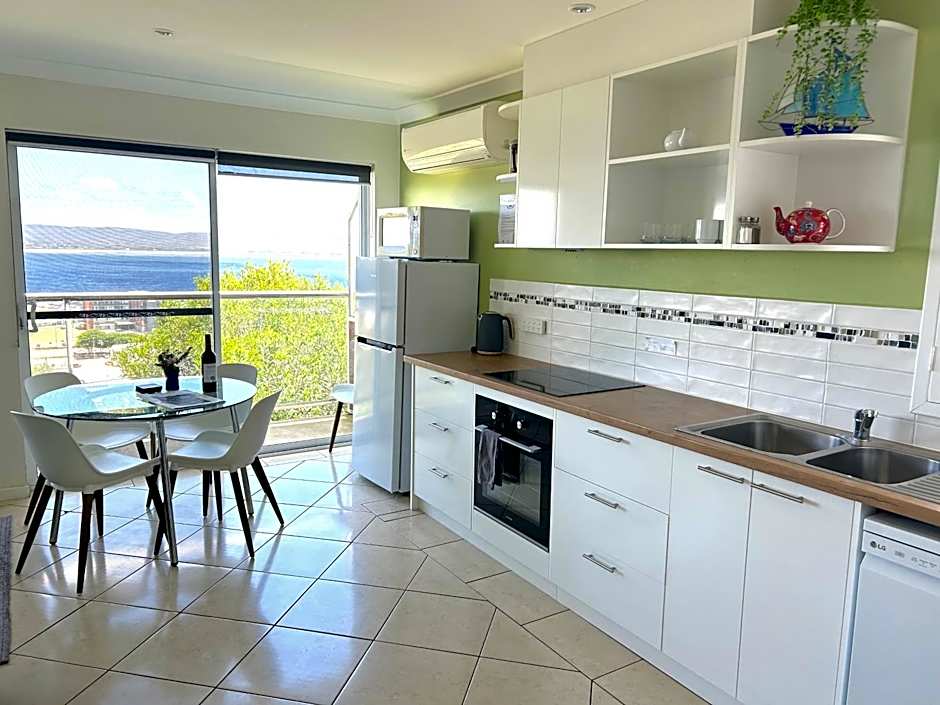 Albany Harbourside Apartments And Houses