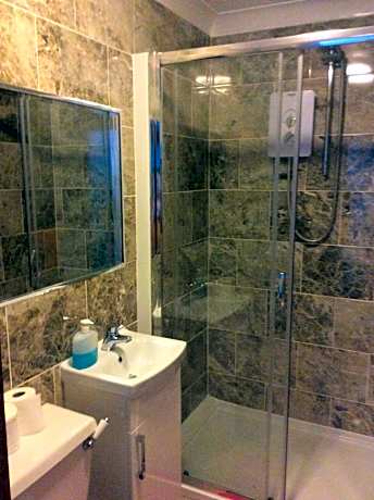 Single Room with Shared Bathroom