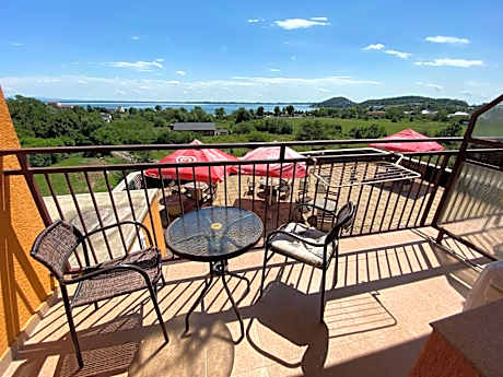 Double Room with Lake View