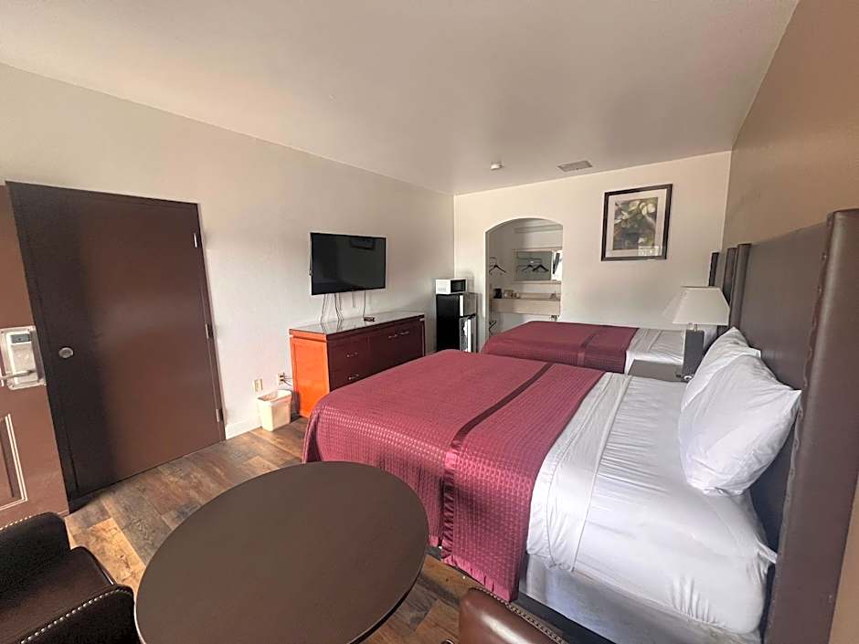 Photo 1 of 7 of 2 Double Beds