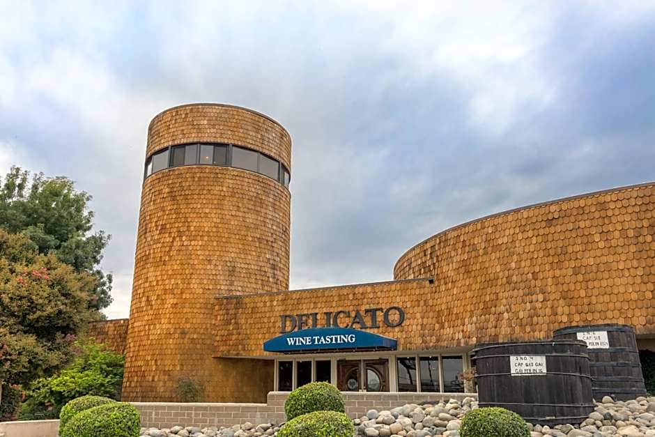 Holiday Inn Express Hotel & Suites Manteca By IHG