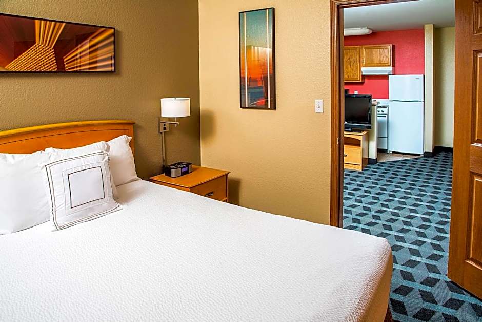 TownePlace Suites by Marriott Anaheim Maingate Near Angel Stadium