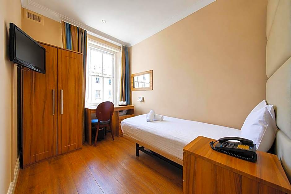 Royal Eagle Hotel