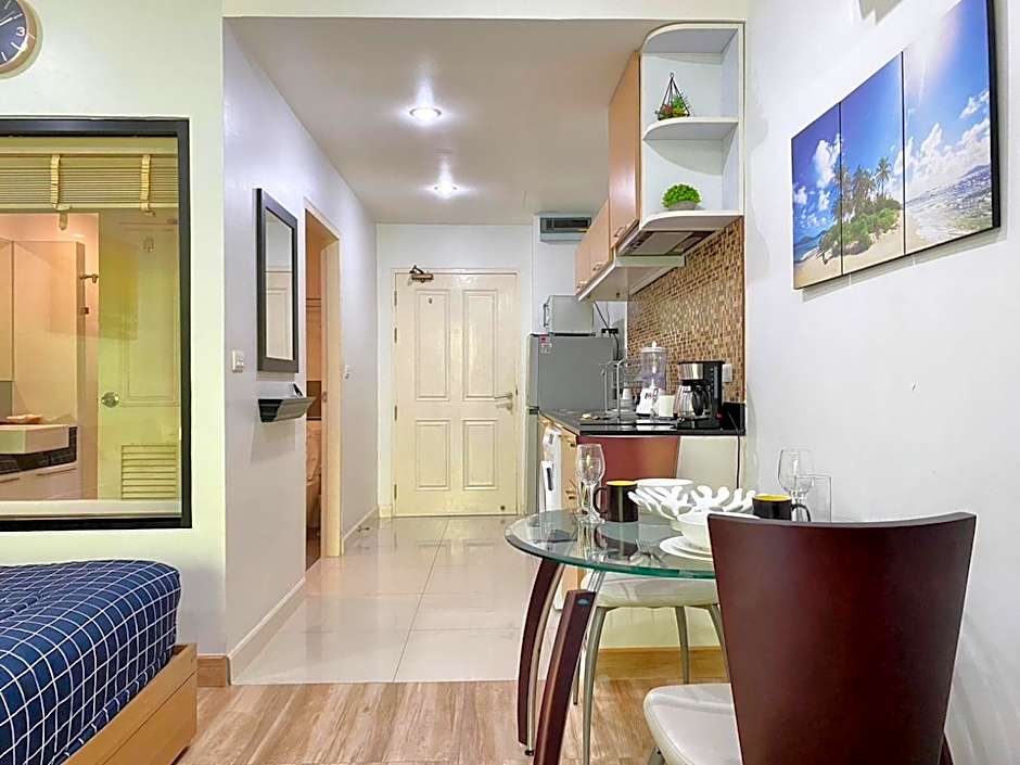 Patong - The Unity Seaview & Mountain Residence