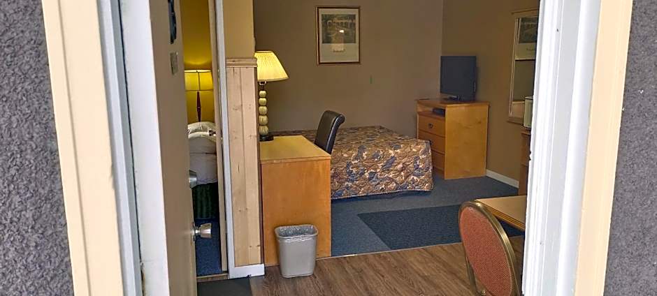 Gold Pan Motel