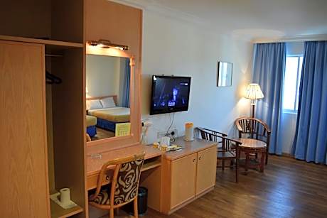 Superior Family Room