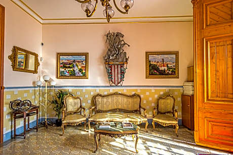 Hotel Llar de Capitans