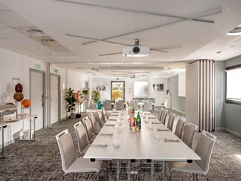 Holiday Inn Toulouse Airport By IHG