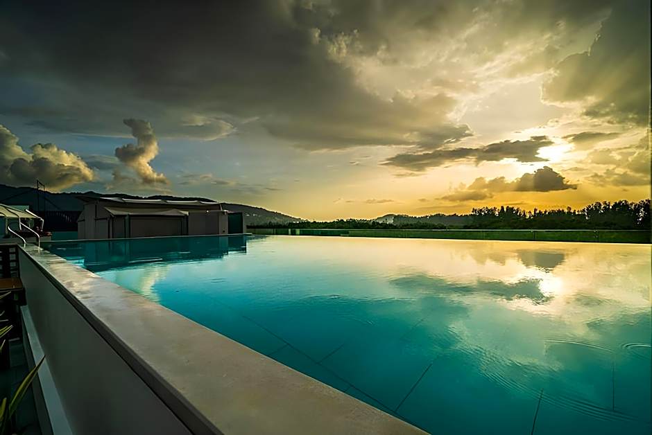 Oceanstone by Holy Cow, 2-BR, 90 m2, pool view