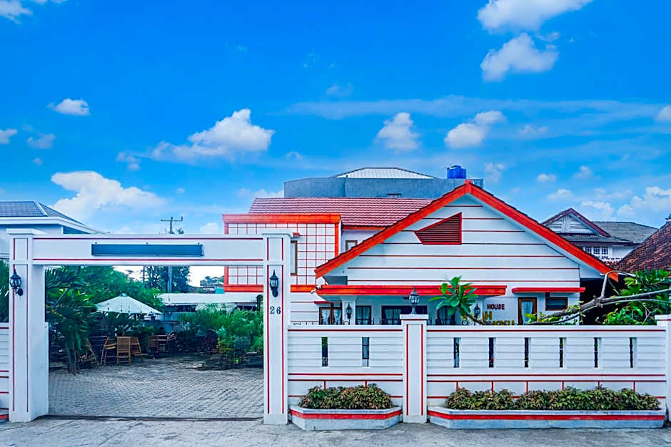 Hotel O Bandar Lampung Near Gor Saburai Formerly Omah Anakku