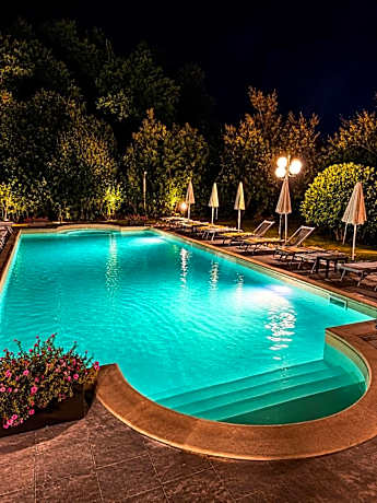 Hotel Monti