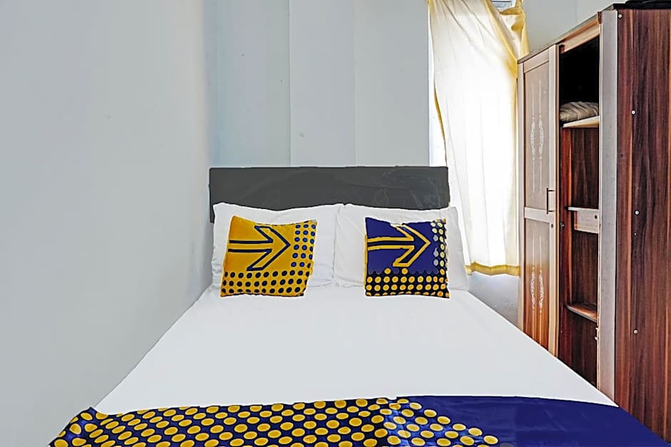 OYO Life 1711 Serayu Sumbersari Residence