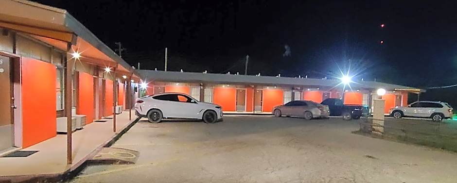 Holiday Host Motel & RV Park