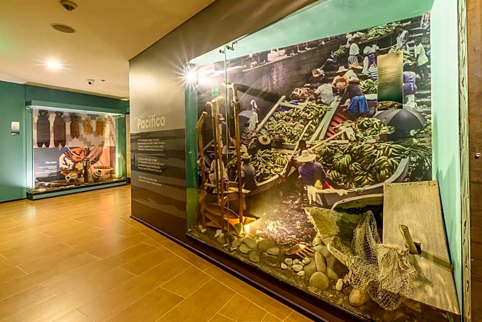 Diez Hotel Categoría Colombia